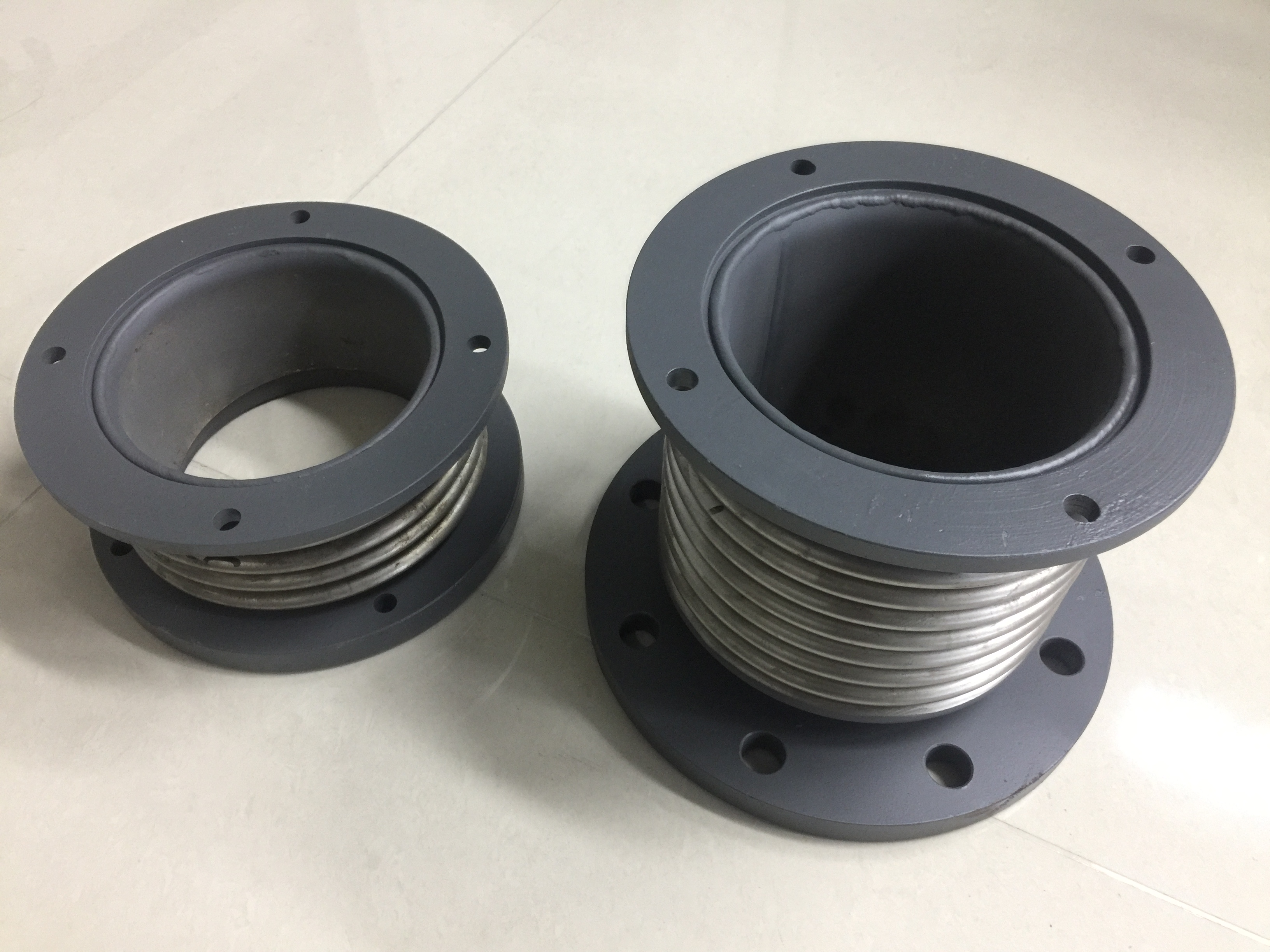 Flanged Connector Coupling Pipeline Bellows Compensator EPDM Flexible Rubber Expansion Joint