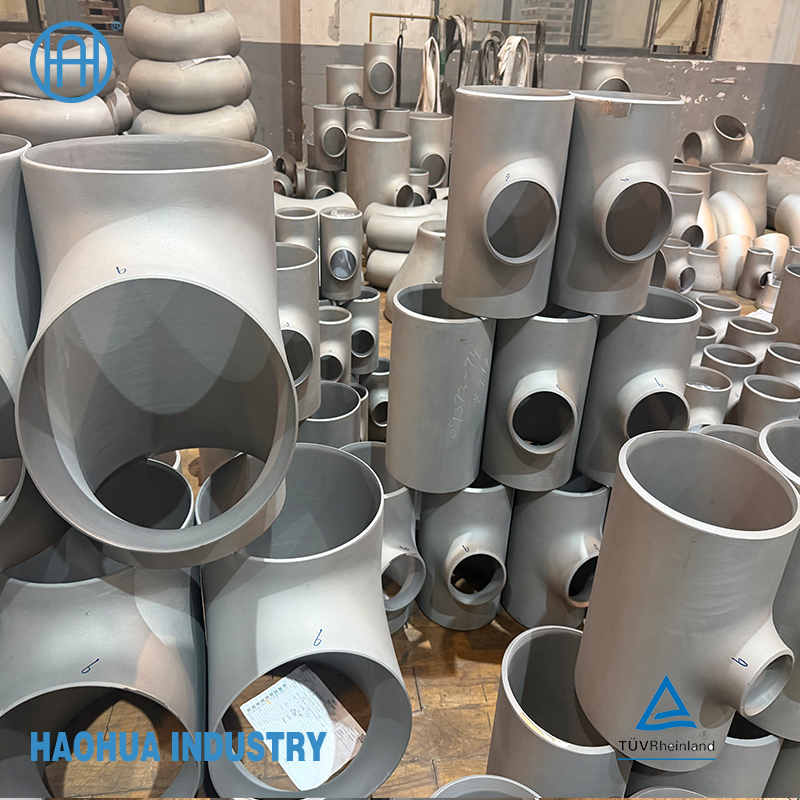 ASME B16.9 Fittings 1-48 Inch Stainless Steel Pipe Tee Seamless or Weld