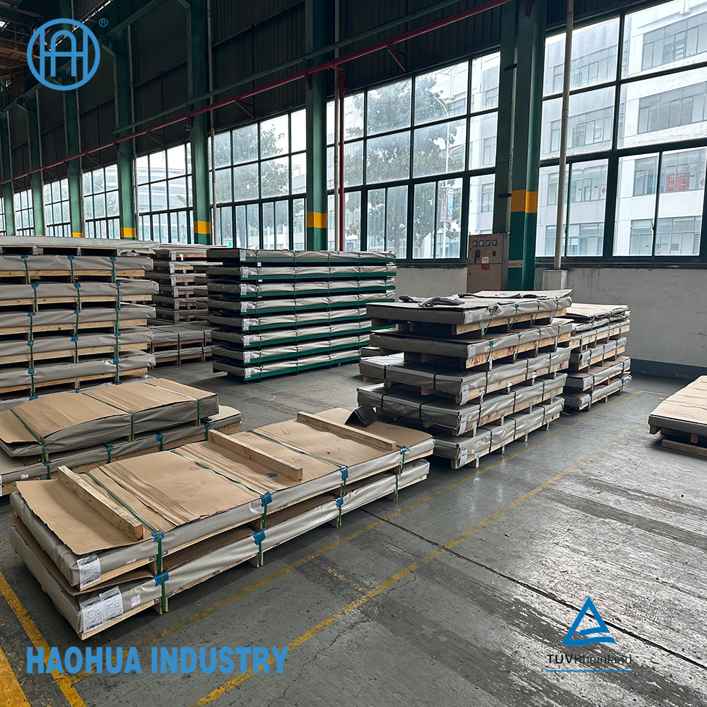 China Manufacturer Cold Rolled Stainless Steel Sheet/ Plate