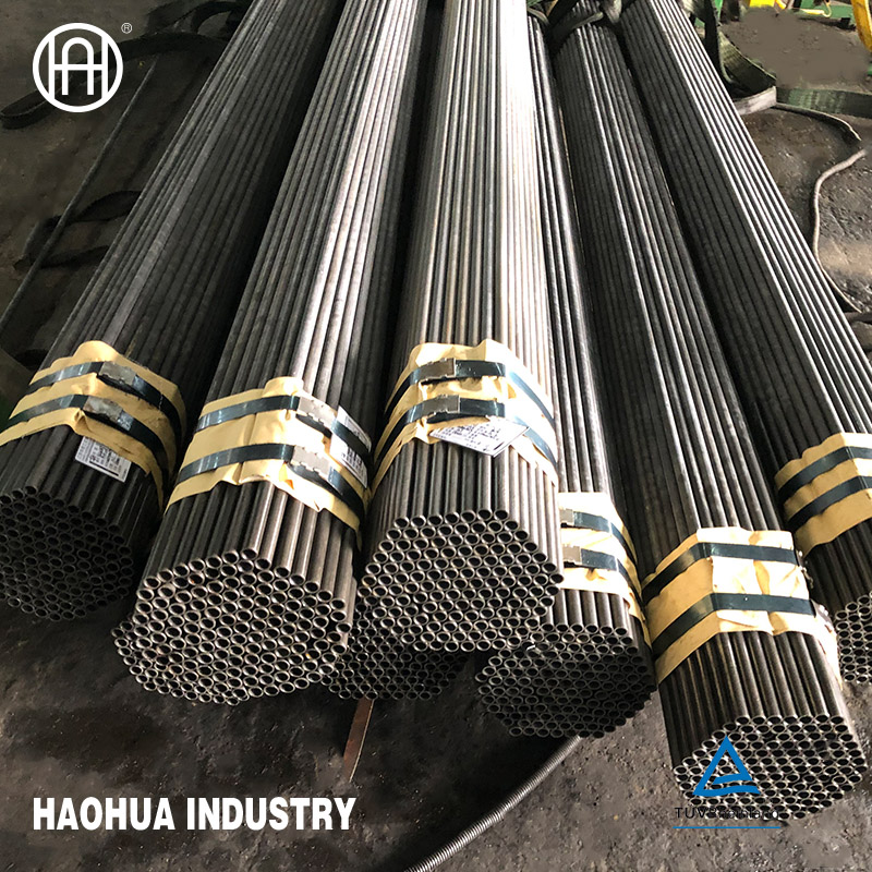 Competitive Price Finely Processed Carbon Steel Tube Seamless Pipe