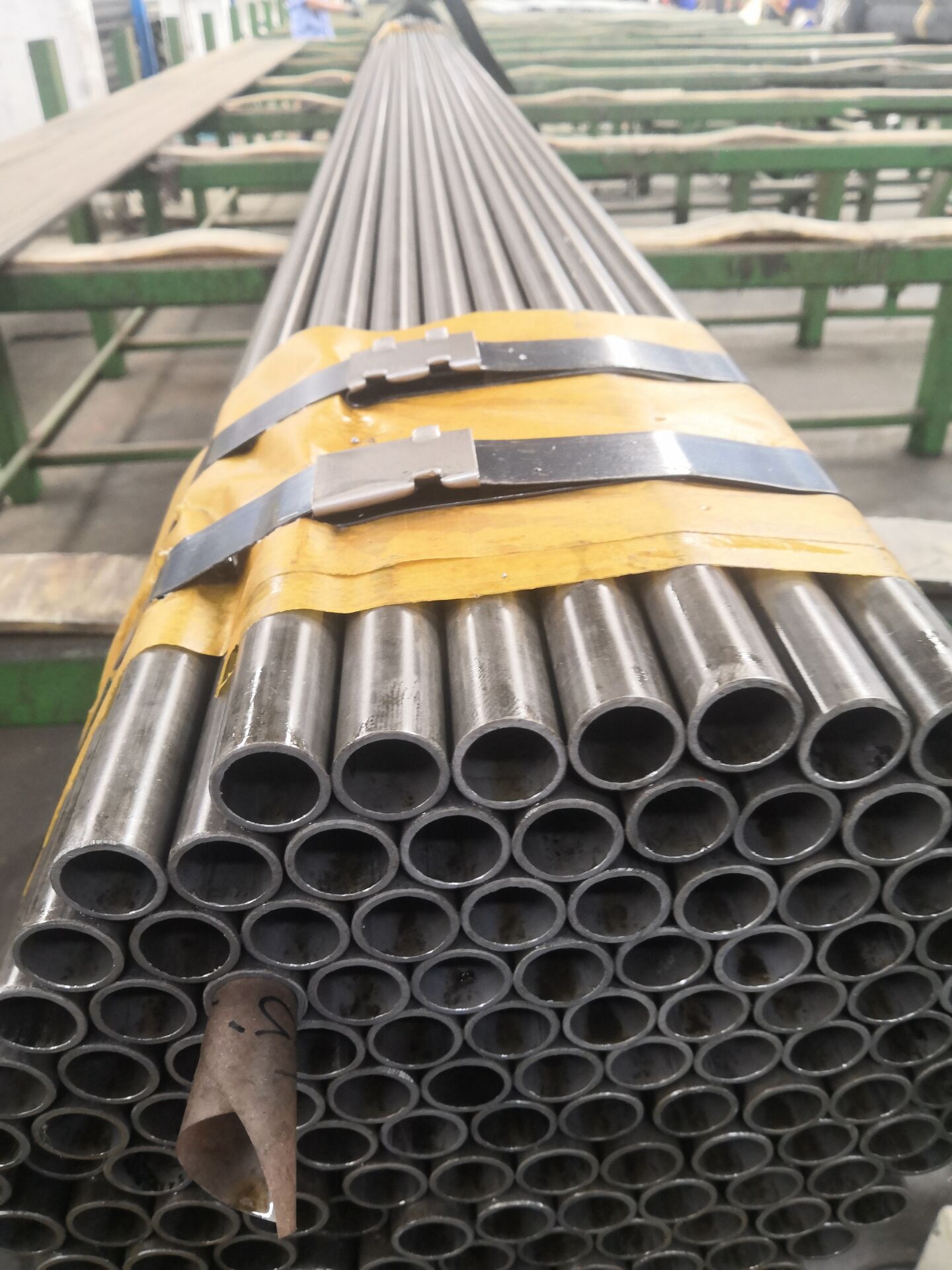 Round Stainless Steel Pipe 316L 316 310S Seamless Tube