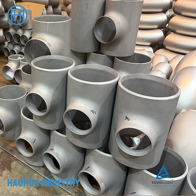 ASME B16.9 Fittings 1-48 Inch Stainless Steel Pipe Tee Seamless or Weld