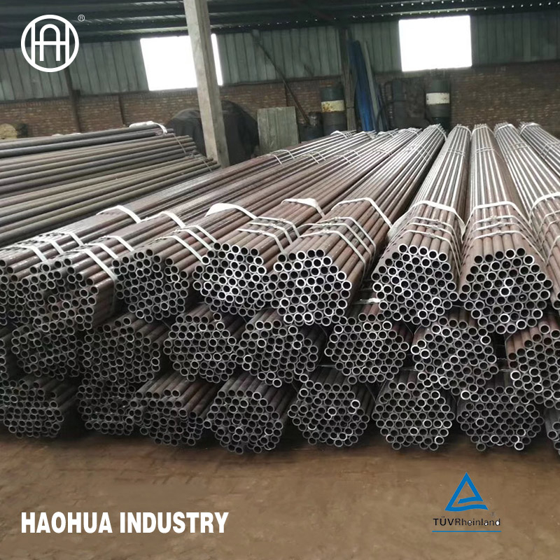 Low Price Carbon Steel Tubes 6M 8M 12M Length Steel Tubes And Pipes Pipeline Welded Pipe for Water Wall Tube