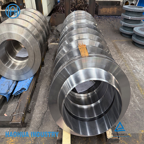 SA 105N DN150/300/600 2-26 Inch ANSI B16.5 WN/SO/Blind Flange